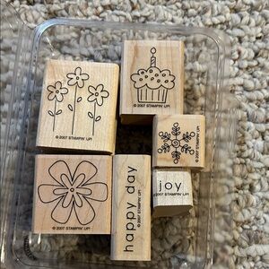 Stampin' Up! Natural Wood Craft Stamp Set - Beige Wood-happy day